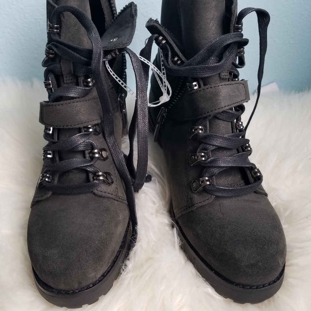 UGG Fritzi Lace-up Ankle Boot